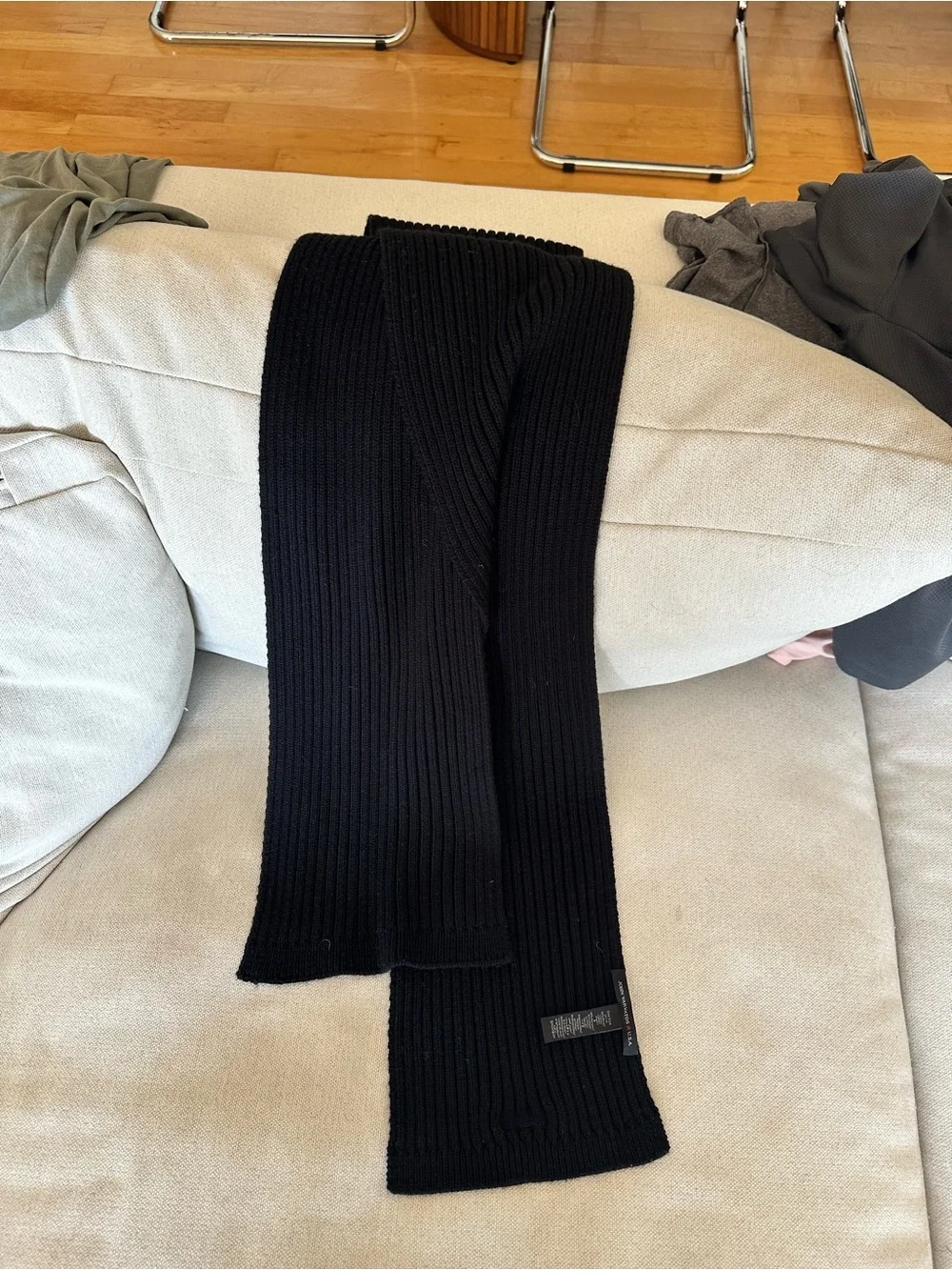 John Varvatos Black Ribbed Knit Scarf